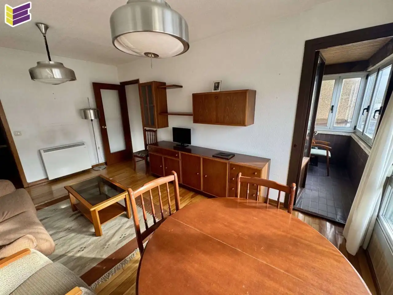 Sala de estar de Piso en venta en Baiona con Calefacción, Parquet y Amueblado