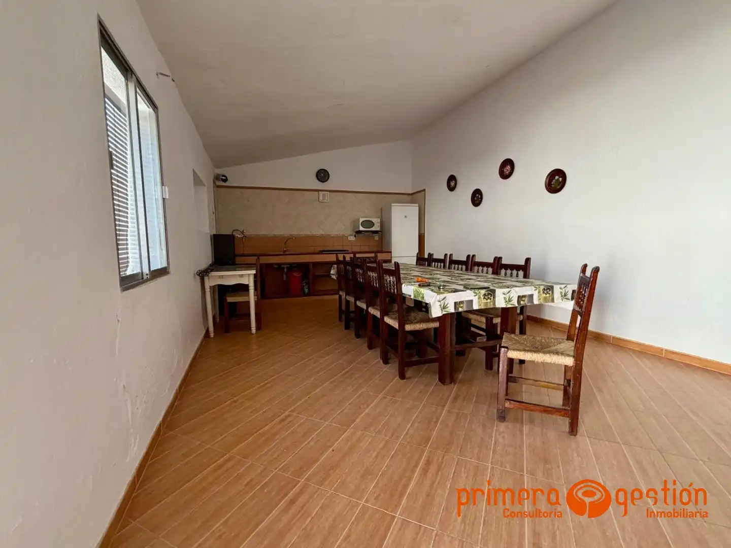Casa o chalet en venta en Lora del Río con Trastero y Amueblado