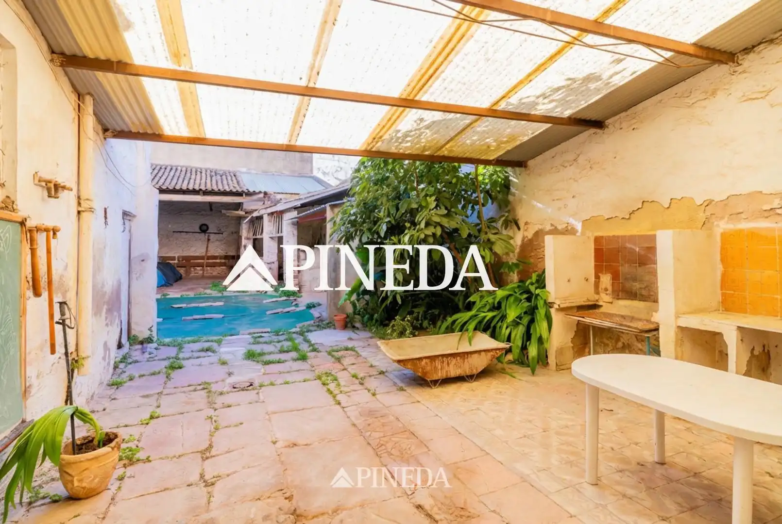 Casa rústica con terraza en venta en Avenida PAIS VALENCIA, imagen 13