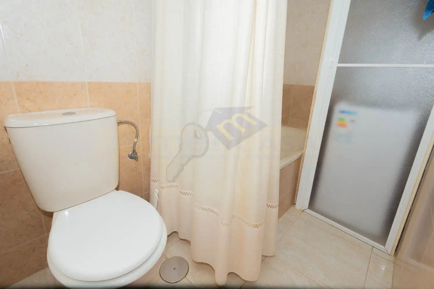 Baño de Apartamento en venta en Calpe / Calp con Terraza, Amueblado y Piscina comunitaria