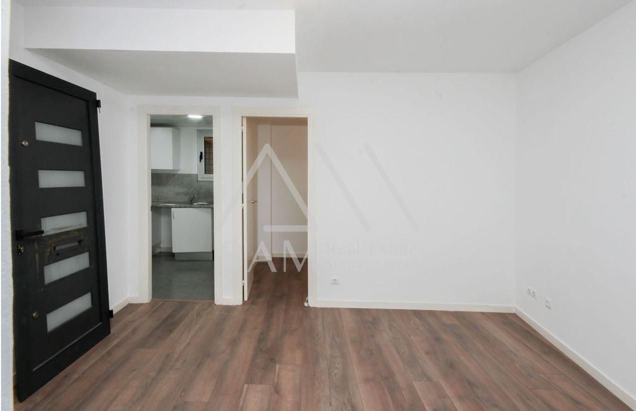 Planta baja en venta en Santa Coloma de Gramenet con Calefacción y Parquet