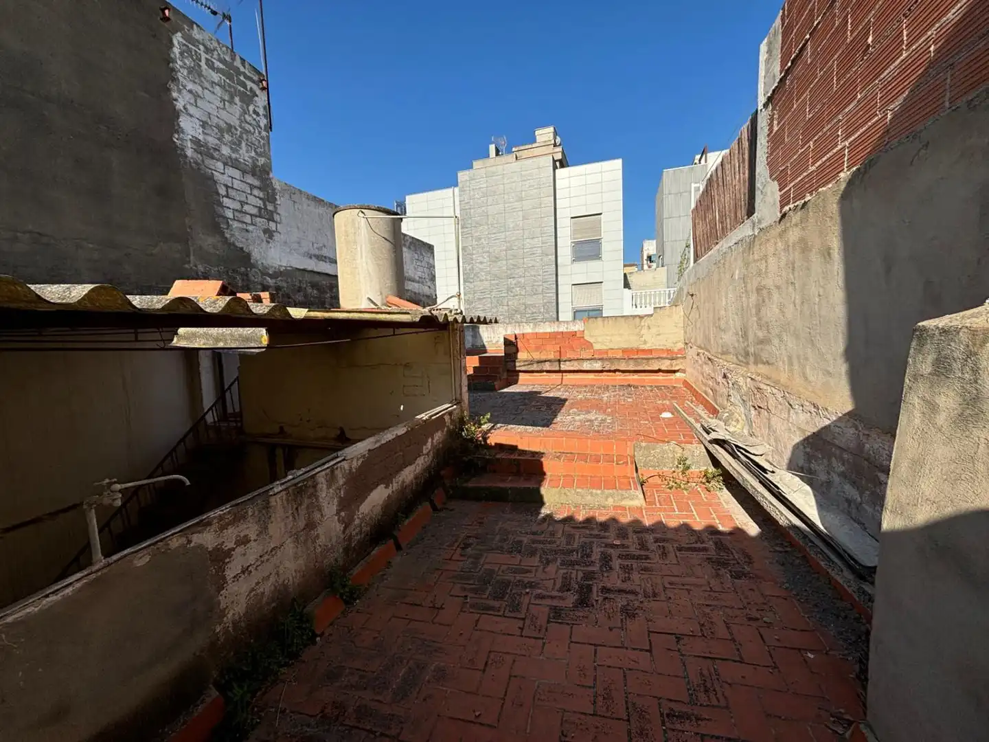 Vista exterior de Casa o xalet en venda en La Vall d'Uixó amb Terrassa