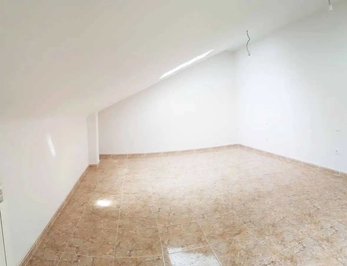 Maisonette zum Verkauf in Medina de Rioseco mit Heizung und Balkon