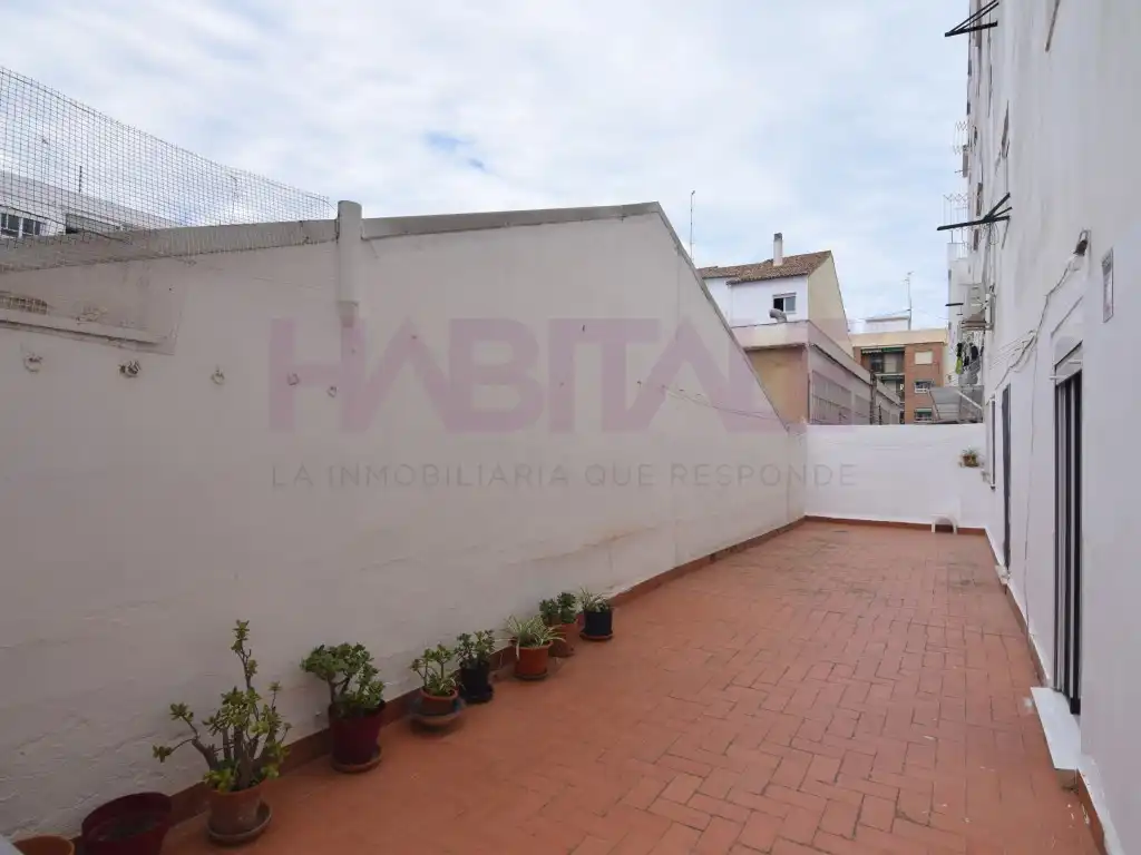 Terraza de Apartamento en venta en Valencia