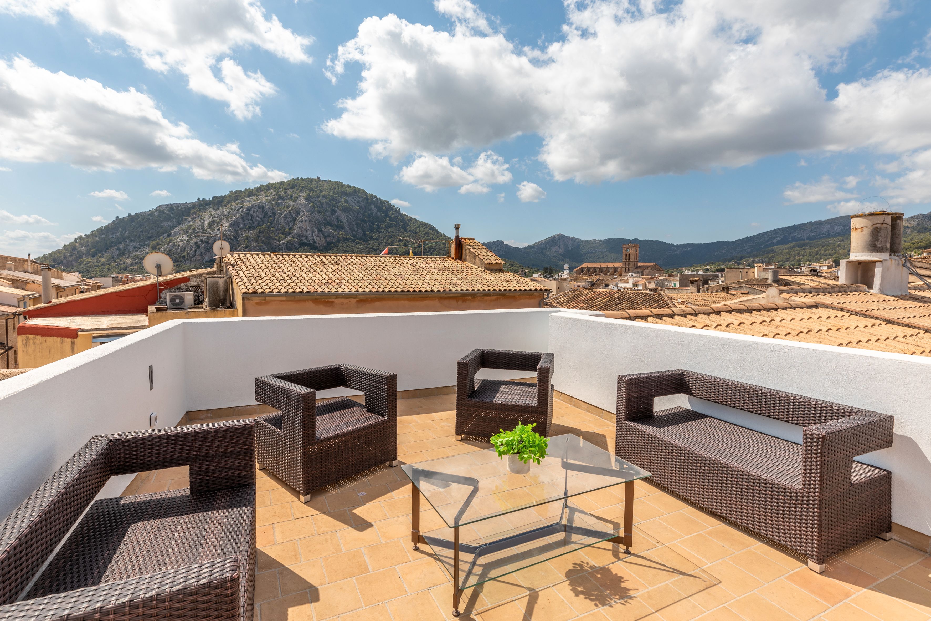Terrasse von Einfamilien-Reihenhaus miete in Pollença