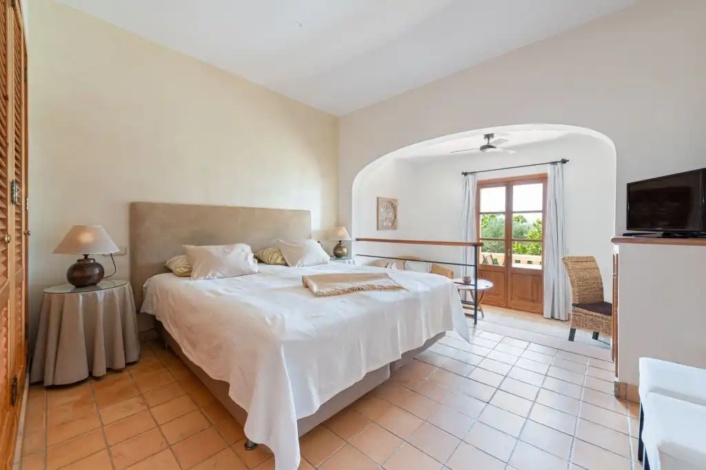 Country house with pool for sale in Petra, imagen 15