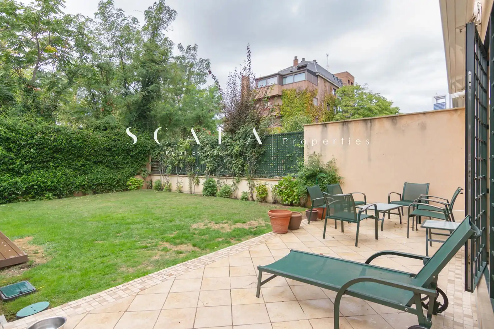 Houses for rent in SAXIFRAGA, Castilla
