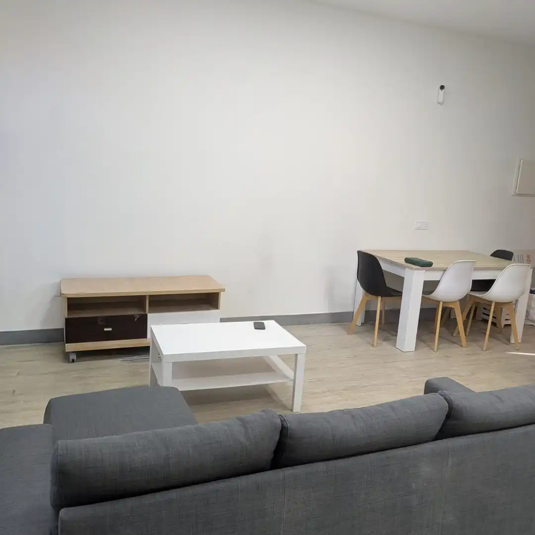 Sala d'estar de Pis en venda en  Madrid Capital amb Aire condicionat