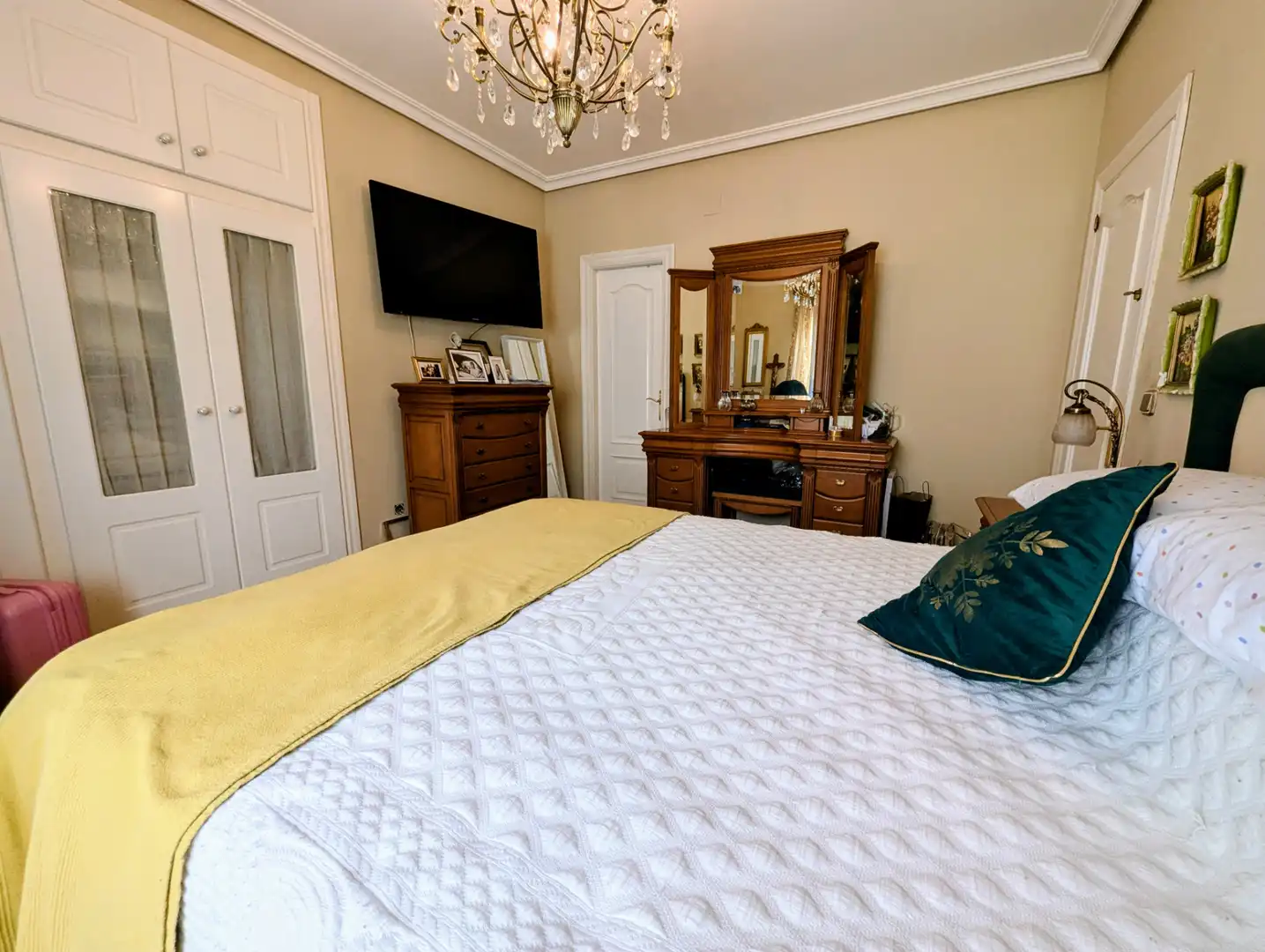 Bedroom of Houses for sale in Villamuriel de Cerrato  with Heating, Furnished and Balcony