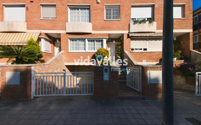 Exterior view of House or chalet for sale in Granollers  with Air Conditioner, Heating and Private garden