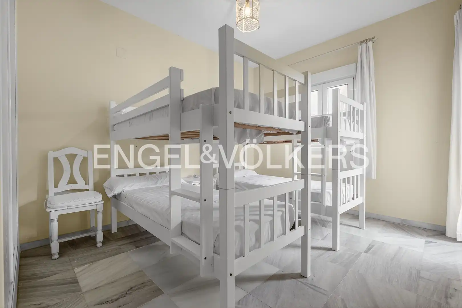 Habitación de Casa o chalet en venta en Islantilla con Calefacción, Jardín privado y Terraza