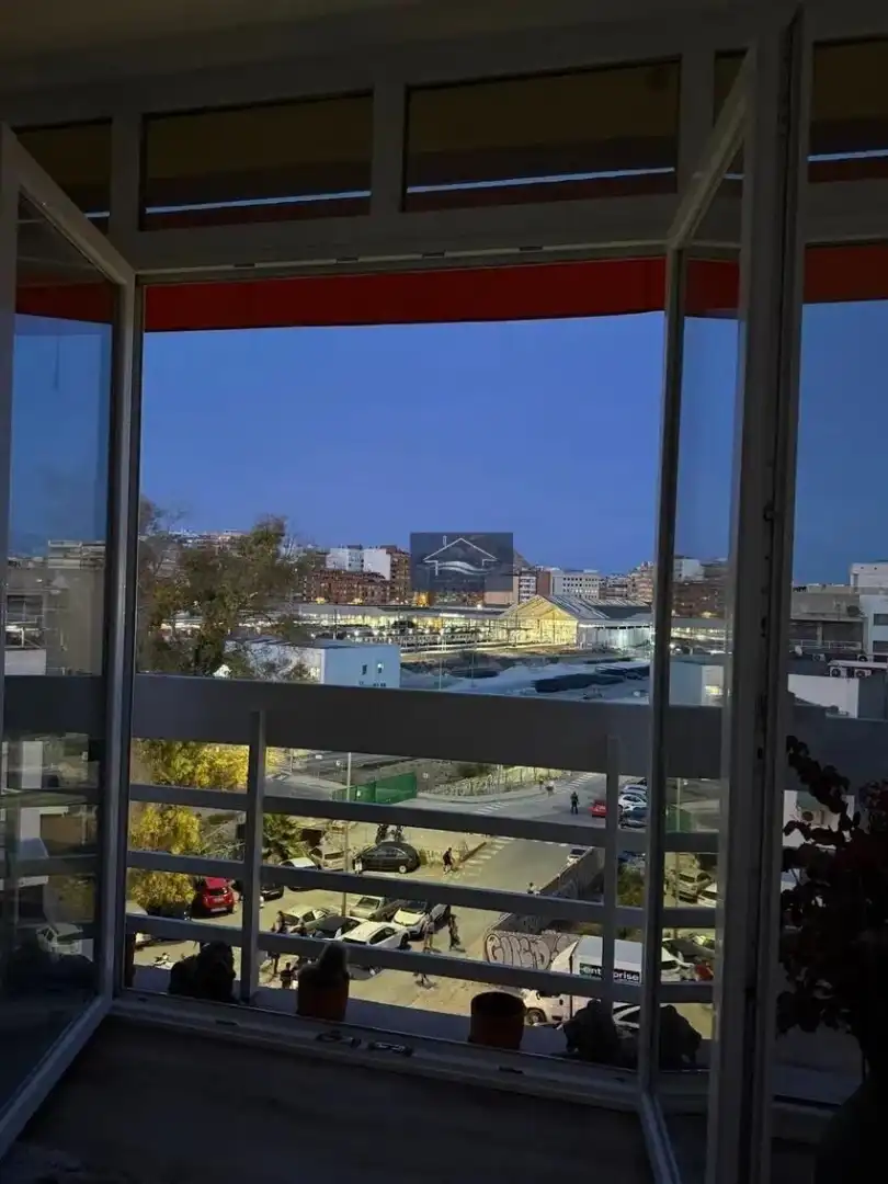 Vista exterior de Pis en venda en Alicante / Alacant amb Parquet, Forn i Rentadora