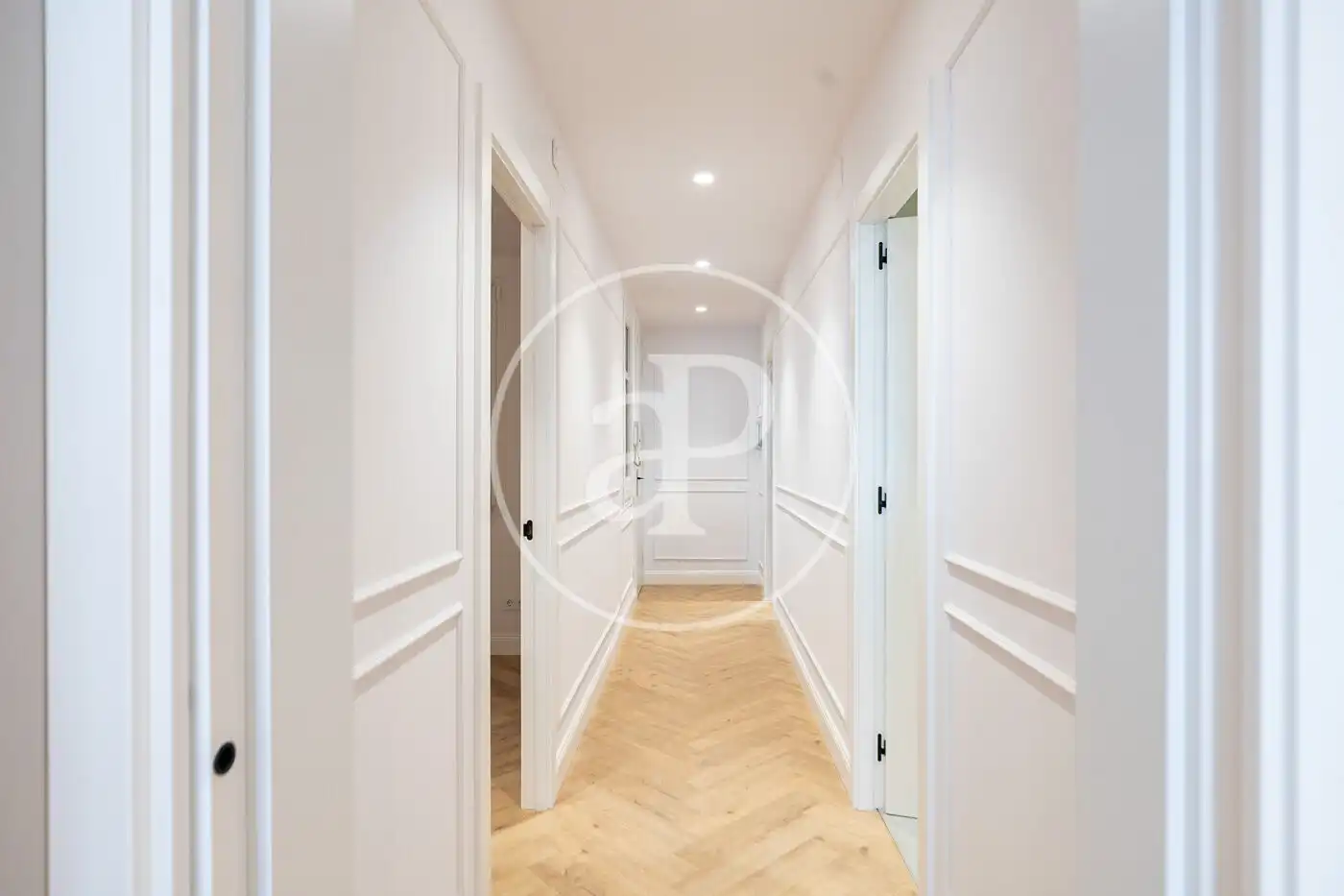 Piso en venta en Barcelona con Aire acondicionado, Calefacción y Balcón