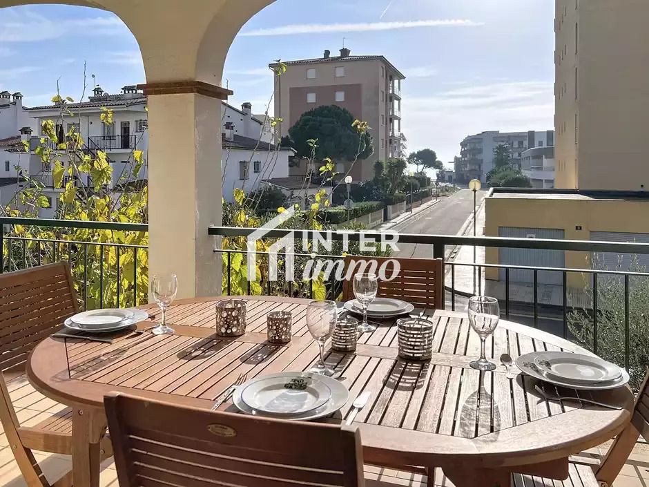 Terrassa de Pis en venda en Roses amb Terrassa i Moblat