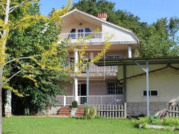 Xalet amb jardí en venda a San Pedro da Ramallosa
