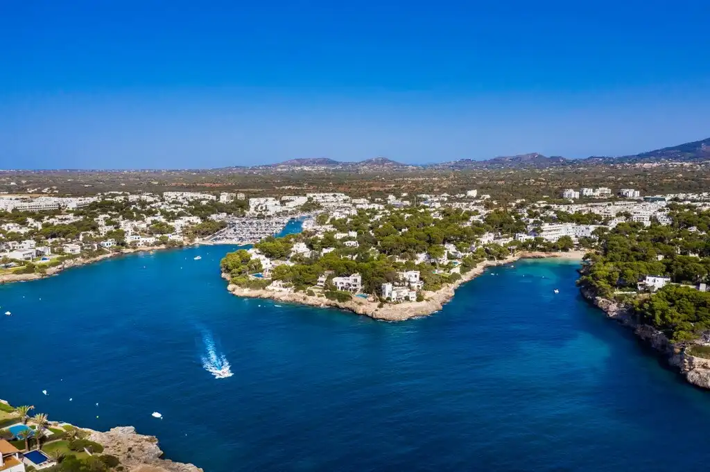 Rustikales Grundstück zum Verkauf in Cala d'Or