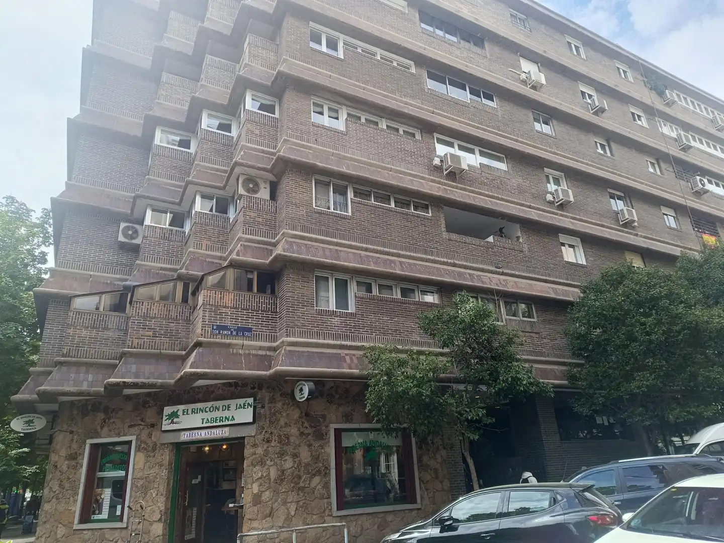 Vista exterior de Pis en venda en Madrid amb Aire condicionat, Calefacció i Jardí privat