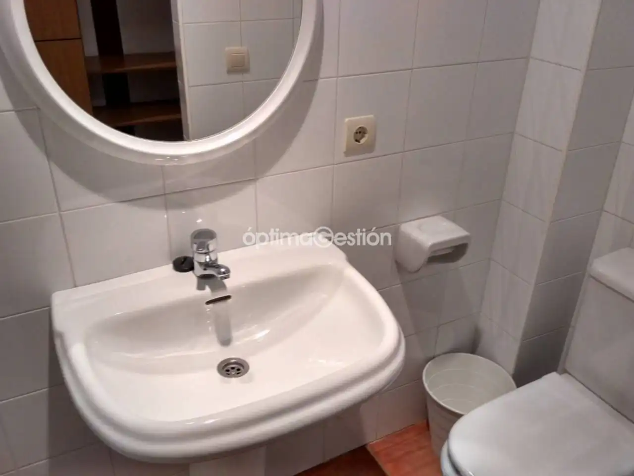 Bany de Edifici en venda en Cabrales