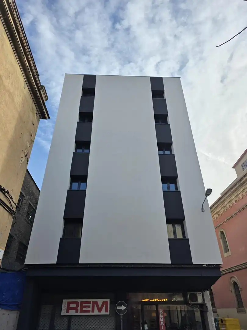 Vista exterior de Piso en venta en Igualada