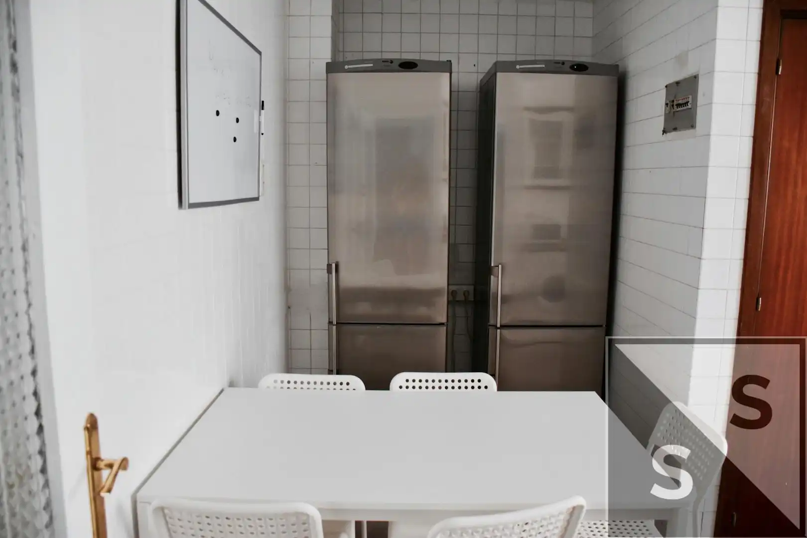 Kitchen of Flat for share in Valencia  with Heating, Washing machine and Internet