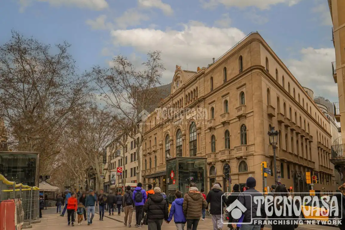 Exterior view of Flat for sale in Barcelona  with Balcony