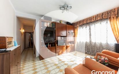 Living room of Flat for sale in Cornellà de Llobregat  with Furnished