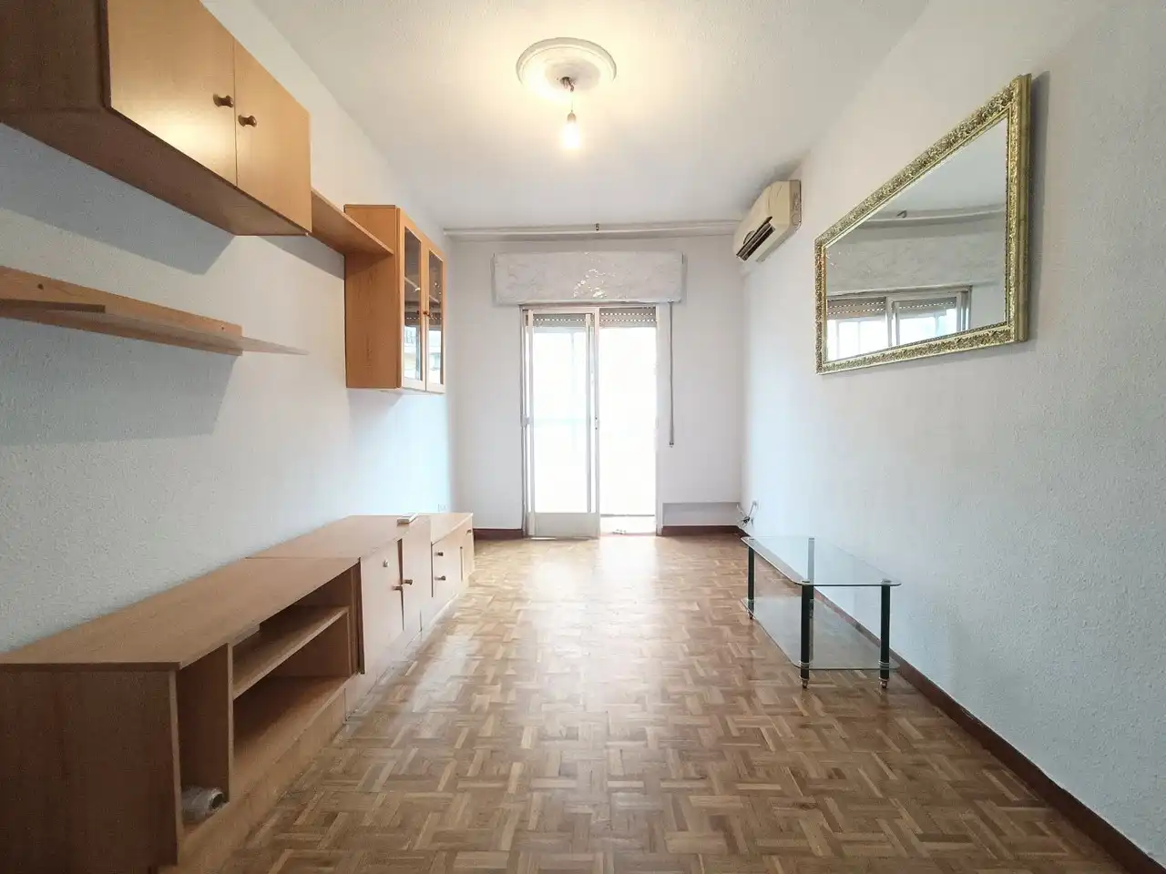 Sala de estar de Piso en venta en Madrid con Aire acondicionado, Parquet y Terraza