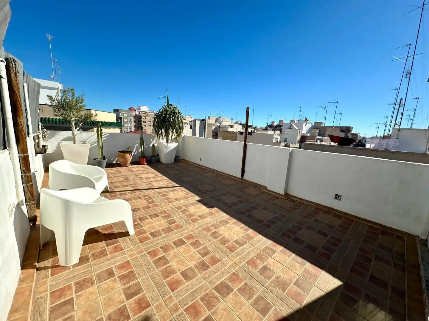 Terraza de Ático en venta en Elche / Elx con Terraza, Amueblado y Balcón