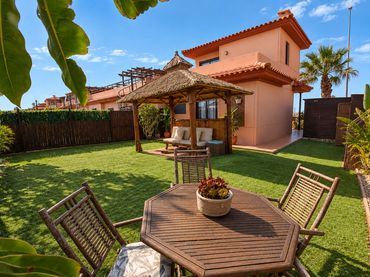 Maison avec piscine à vendre à Majanicho