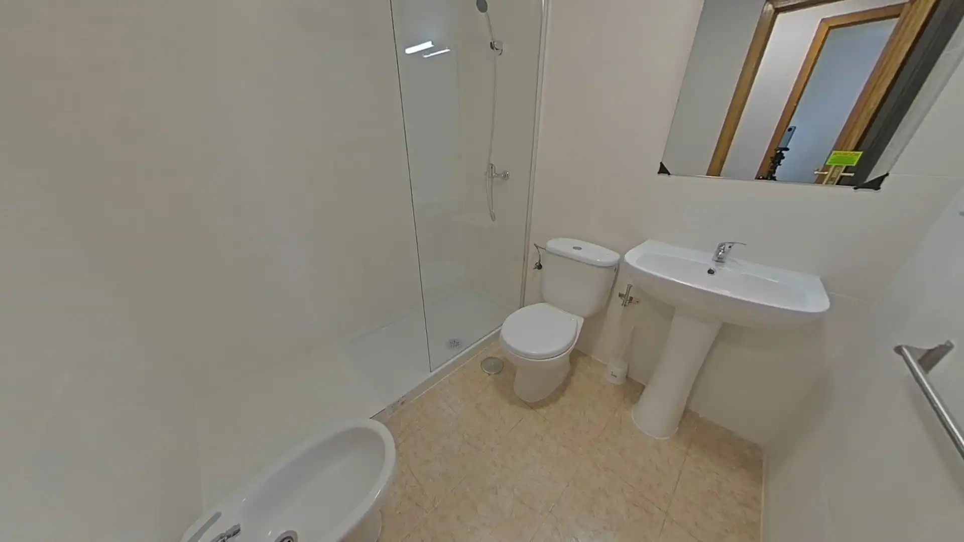Bany de Pis en venda en Alicante / Alacant