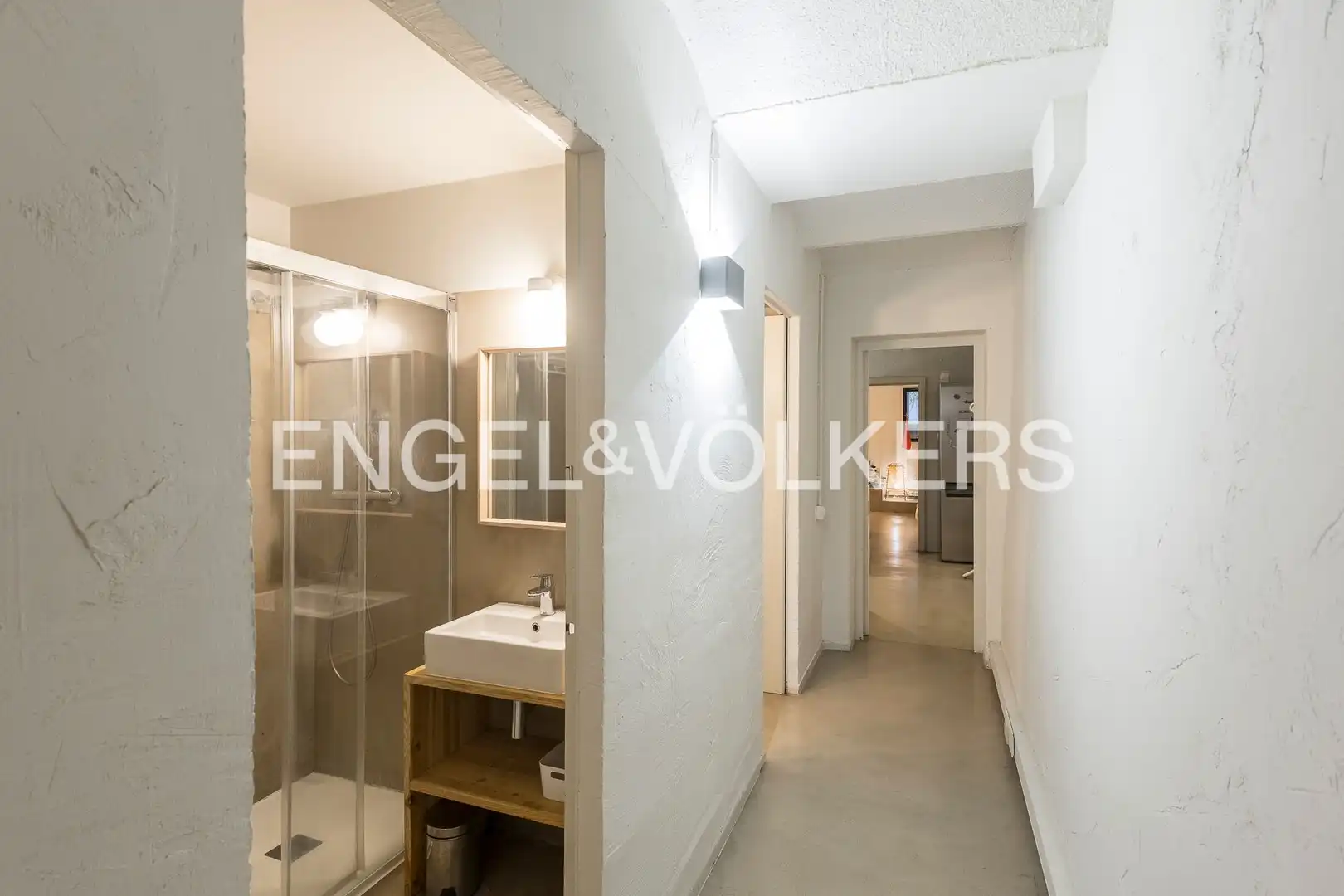 Dúplex en venta en Barcelona con Calefacción, Terraza y Trastero