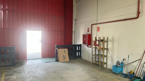 Foto 5 von Fabrikhallen zur Miete in Rúa Bell, Cambre , A Coruña