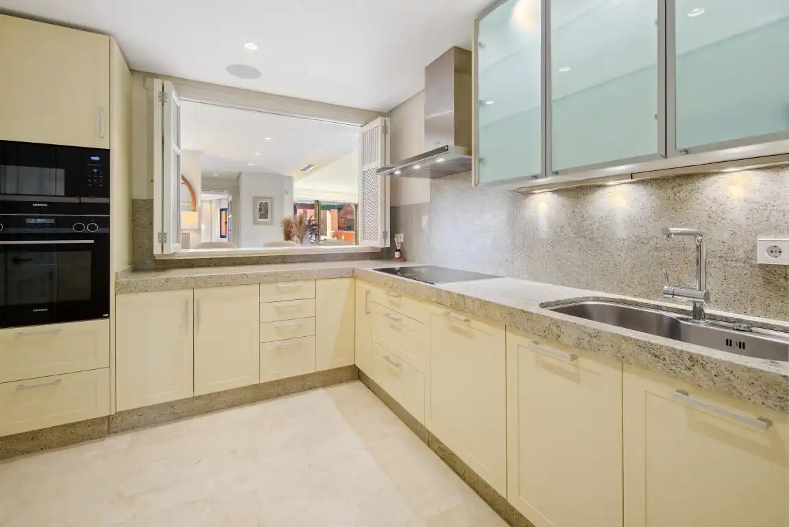 Ático en venta en Bahía de Marbella