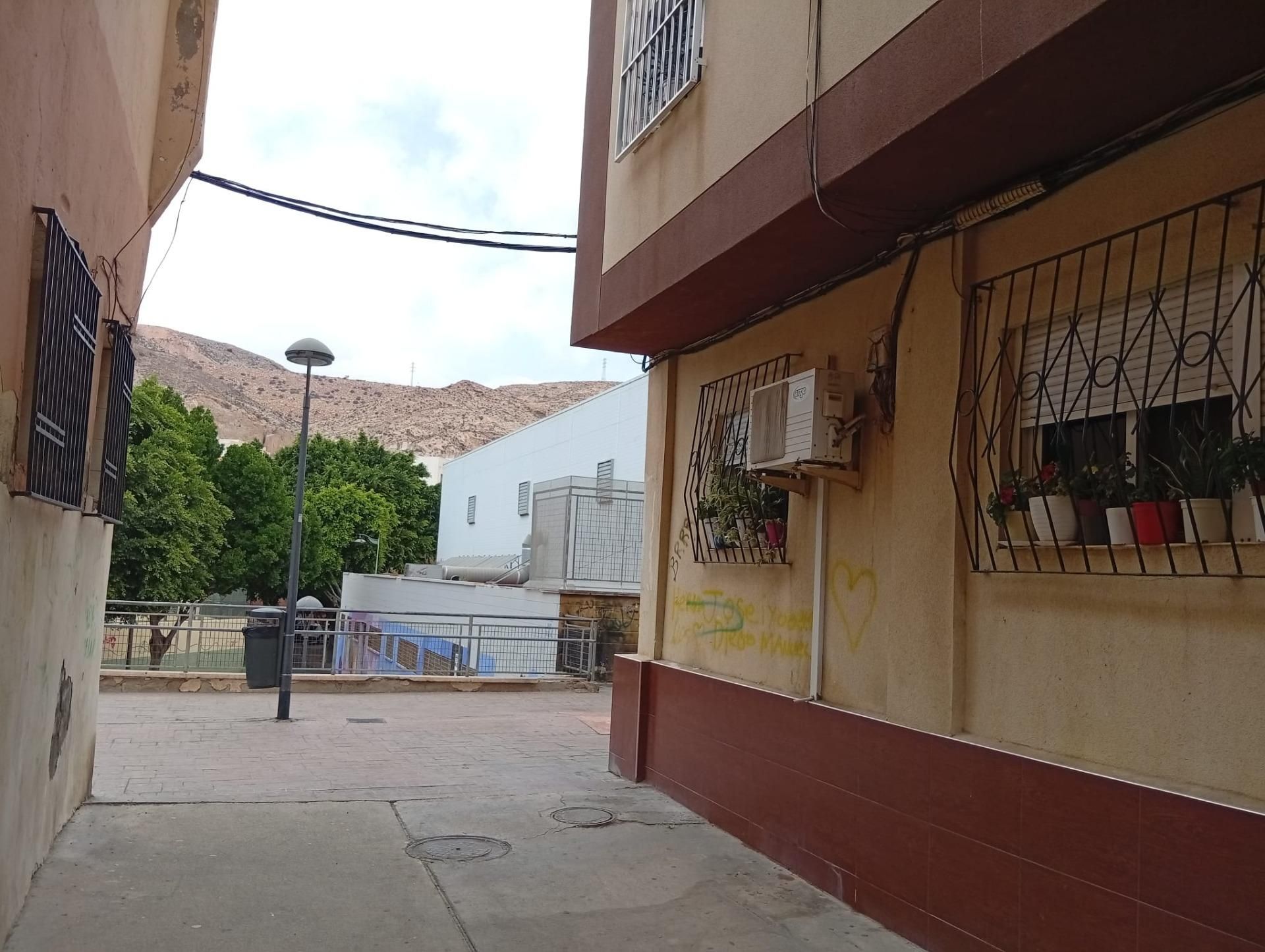 Exterior view of Apartment for sale in  Almería Capital