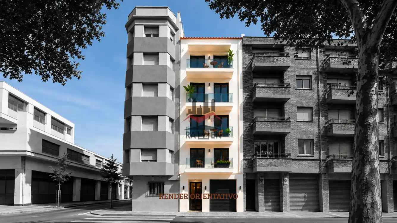 Vista exterior de Dúplex en venta en Figueres con Calefacción
