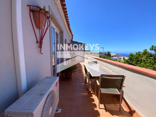 Piso en Venta en La Farola en La Vera - El Farrobillo - Tosca de Ana María