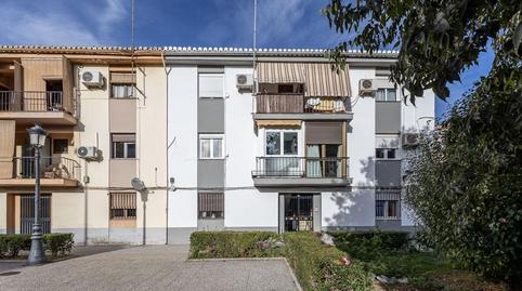 Foto 2 de Planta baixa en venda a Plaza del Duque de San Pedro de Galatino, 7, Barrio de Zaidín, Granada