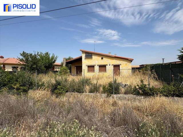Casa-chalet en Venta en Nava del Rey