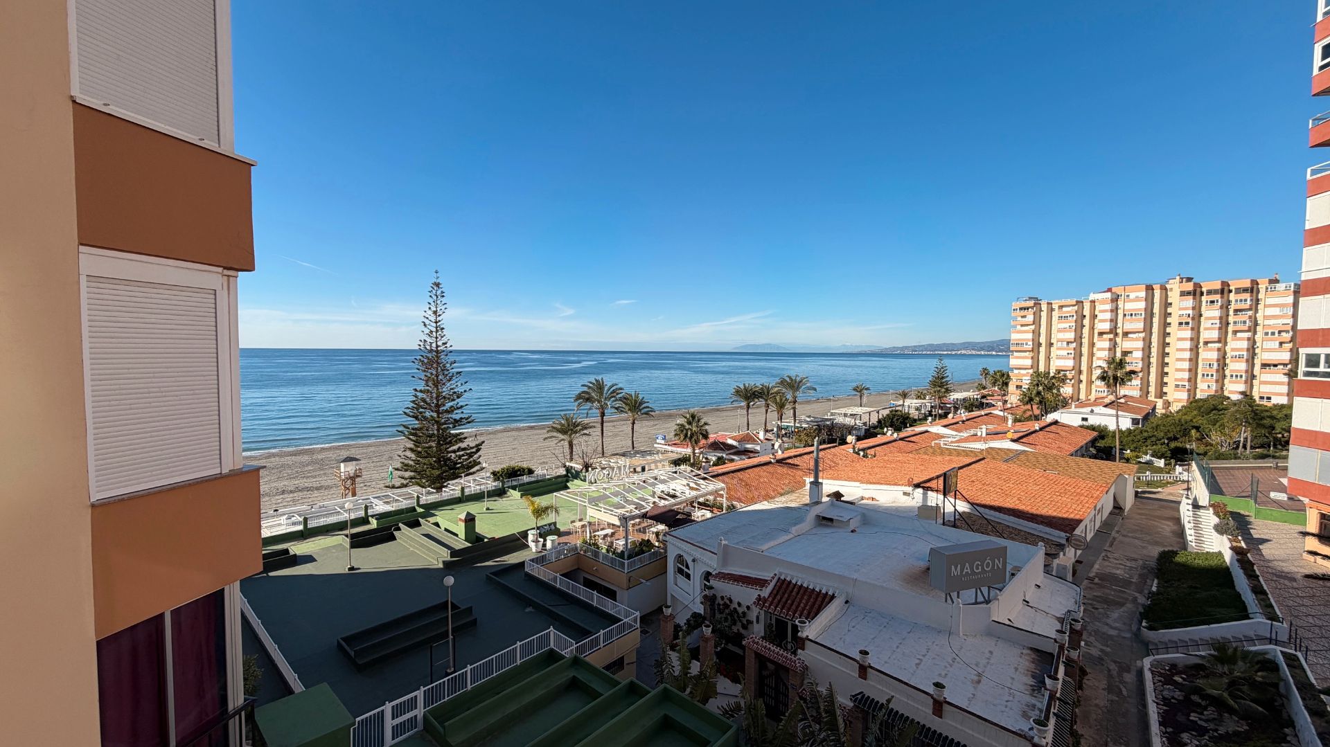 Apartamento en venta en Avenida el Faro, 1, Centro Internacional