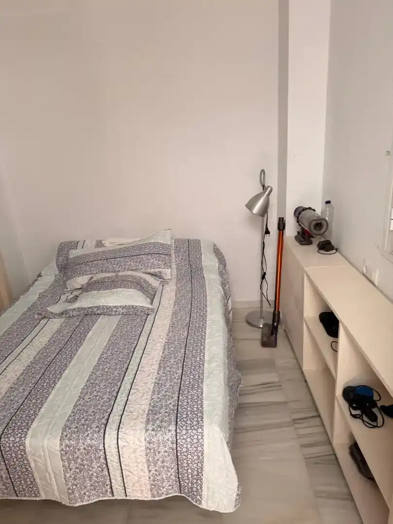 Dormitori de Casa adosada en venda en Chipiona amb Aire condicionat i Balcó