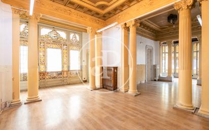 Flat to rent in  Barcelona Capital  with Air Conditioner, Heating and Terrace