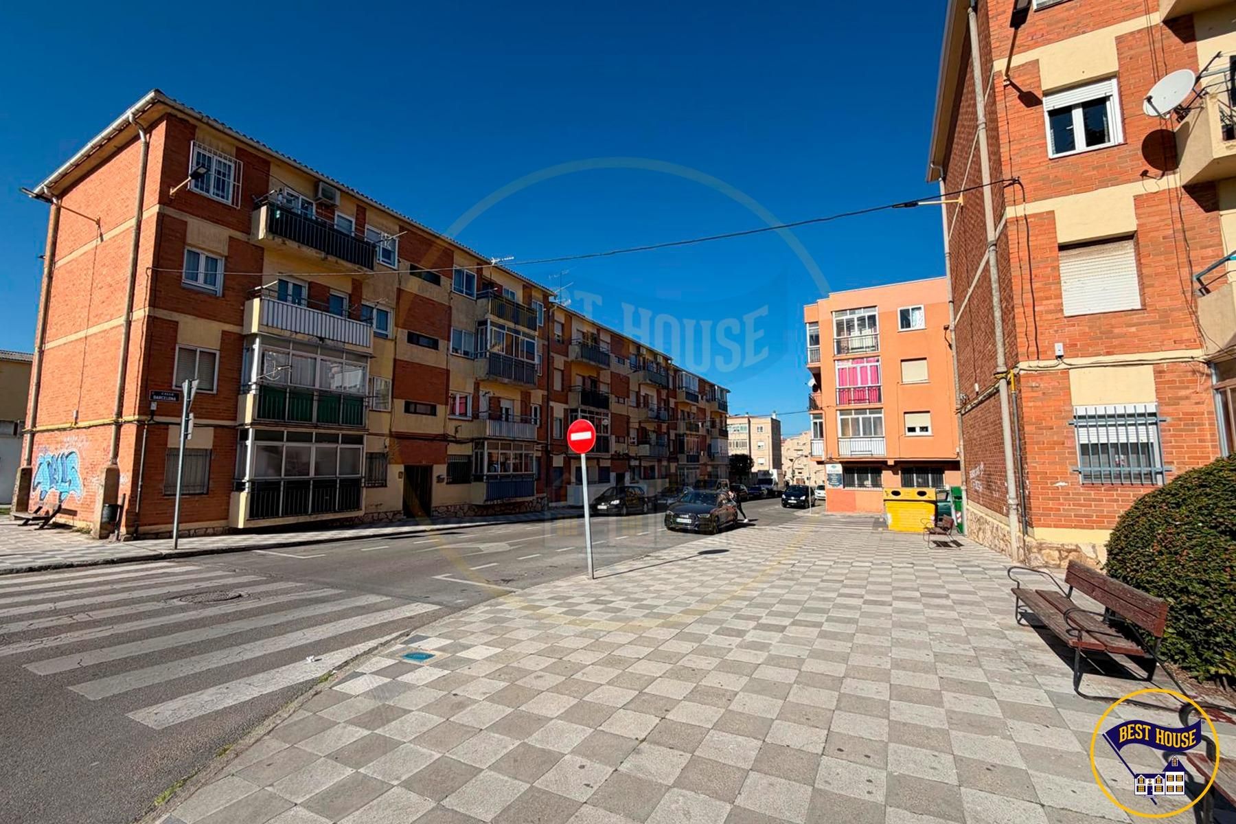 Außenansicht von Wohnung zum Verkauf in Cuenca Capital mit Möbliert und Balkon