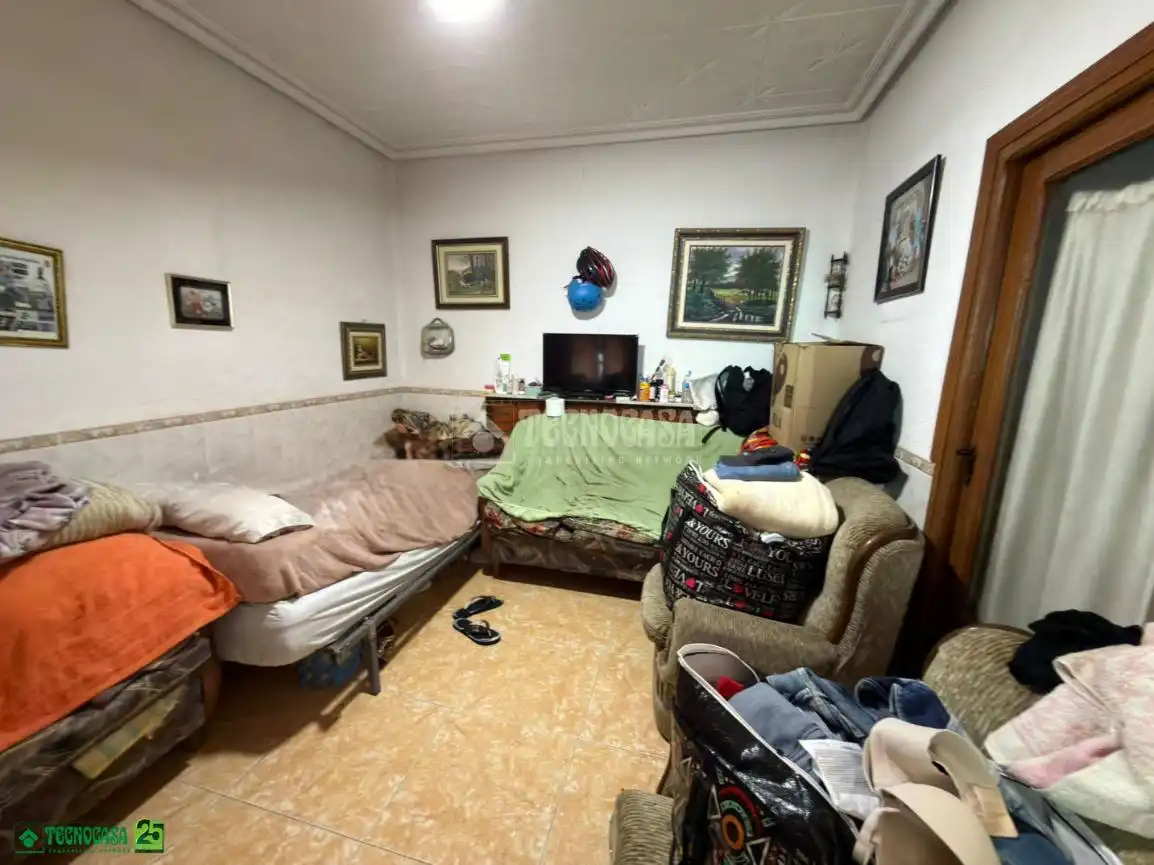 Casa adosada en venda en Bolaños de Calatrava amb Calefacció