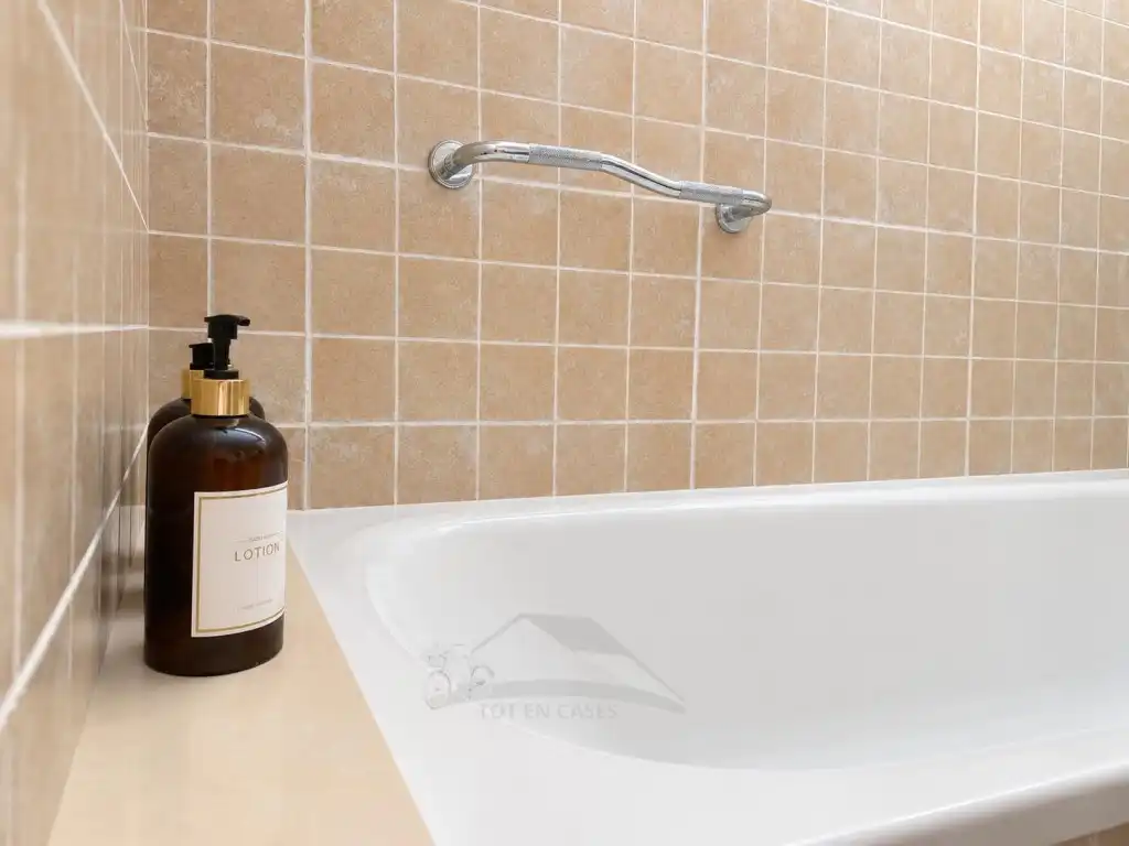 Bathroom of Apartments for sale in L'Ametlla de Mar   with Air Conditioner, Private garden and Terrace