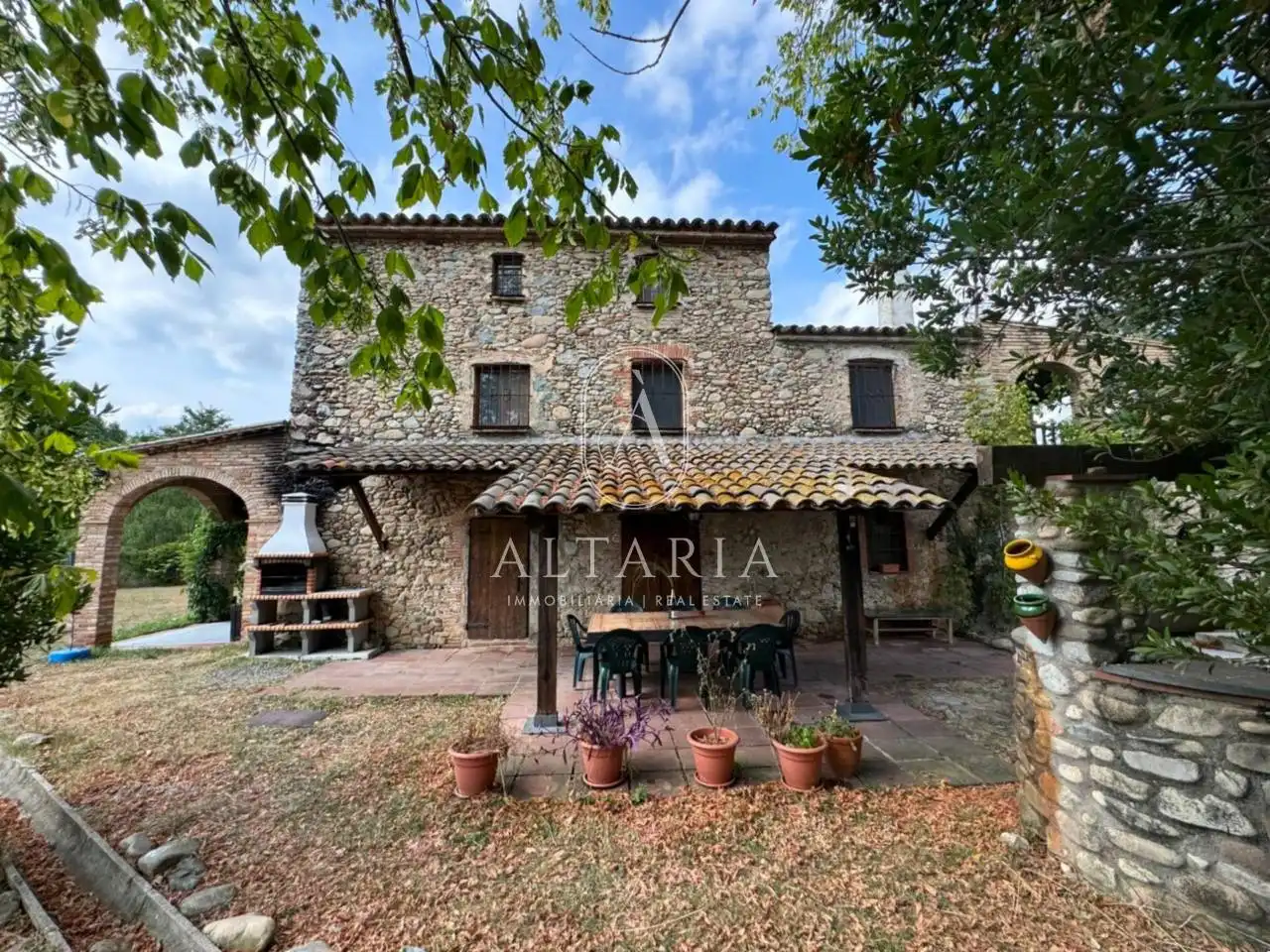 Jardí de Finca rústica en venda en Anglès amb Calefacció, Jardí privat i Terrassa