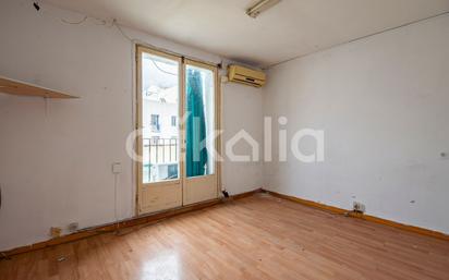 Bedroom of Flat for sale in  Barcelona Capital