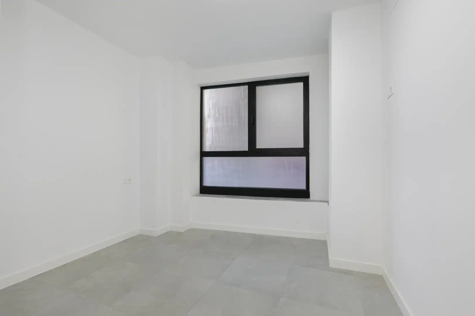 Bedroom of Apartments for sale in Granada