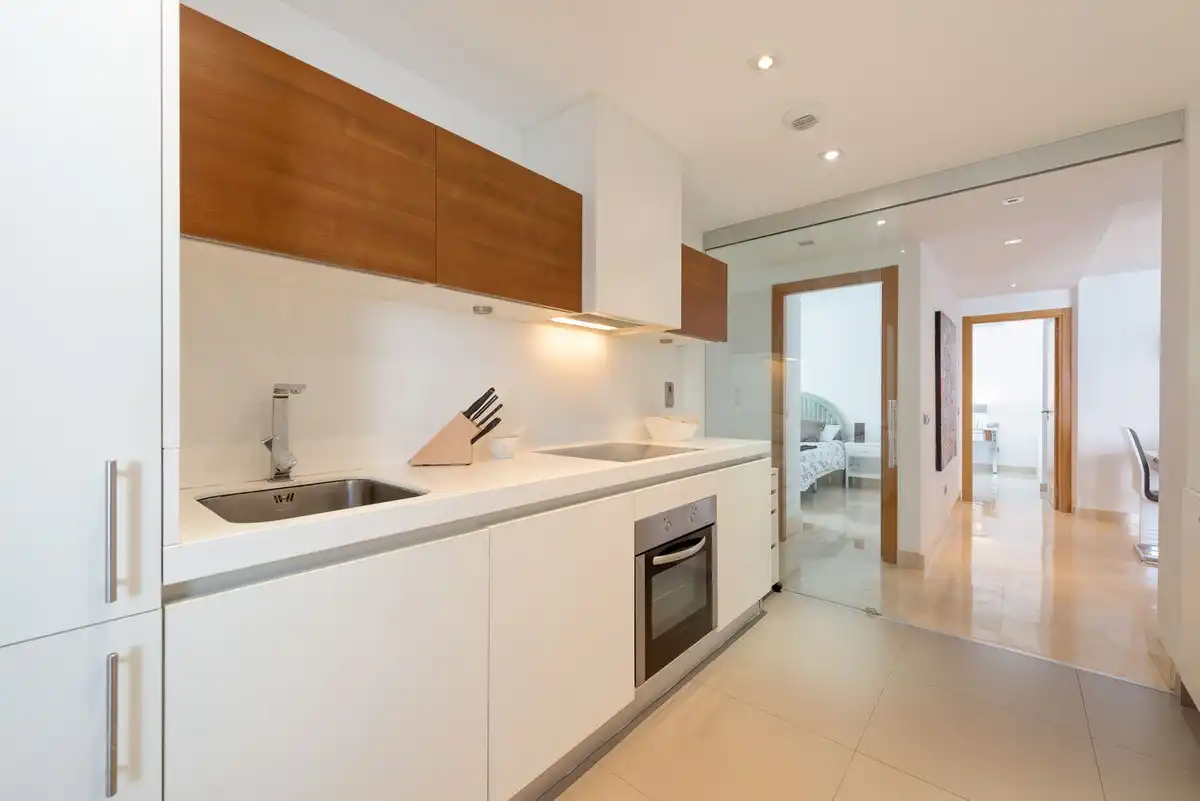Kitchen of Flat for sale in Marbella  with Air Conditioner and Terrace