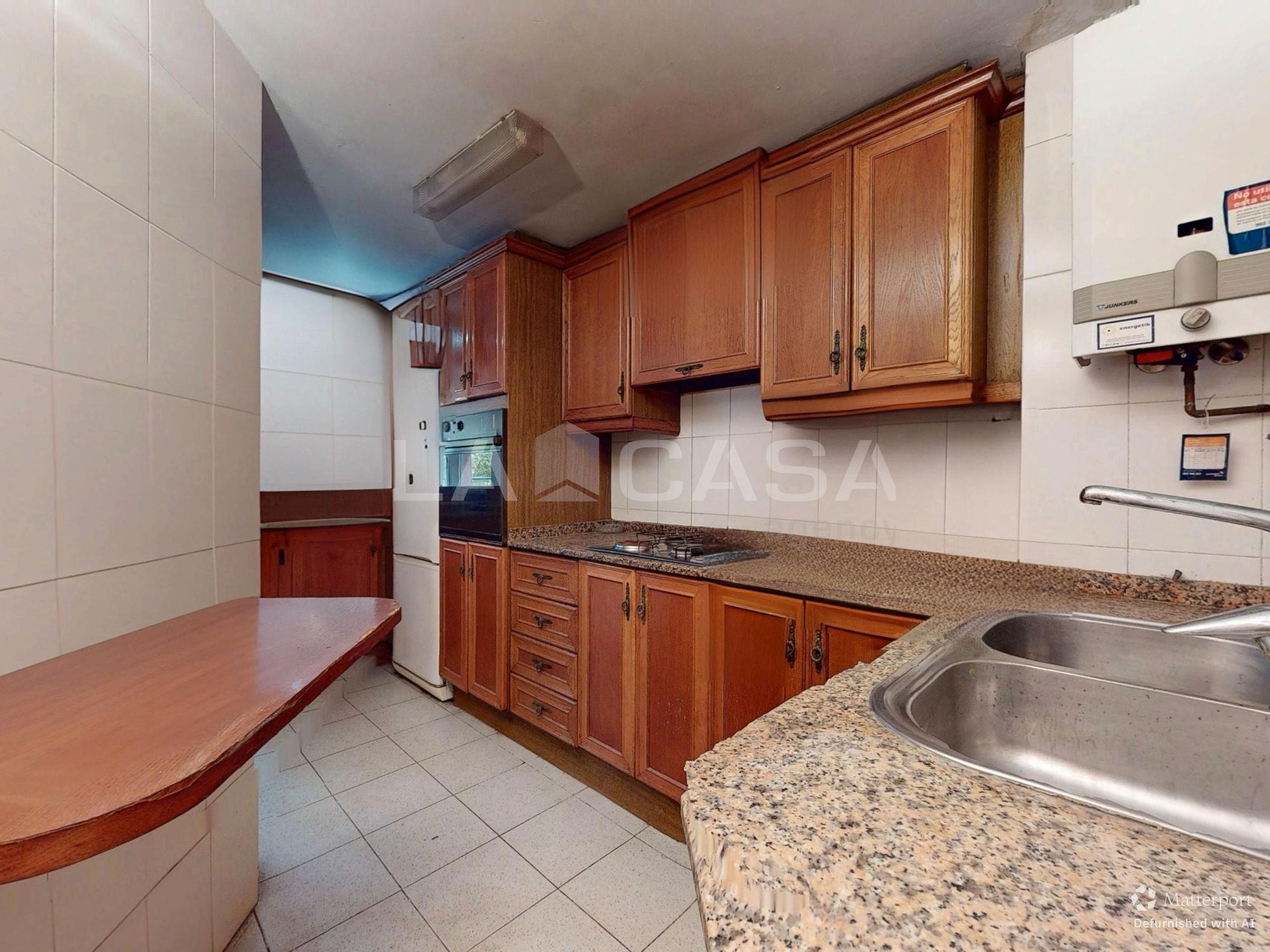 Cocina de Piso en venta en  Valencia Capital con Balcón