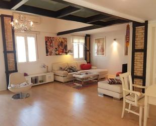Living room of Attic to rent in Burjassot  with Air Conditioner, Heating and Parquet flooring